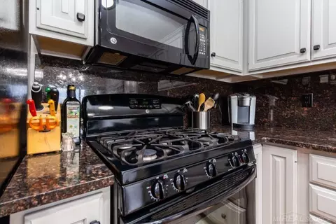 Kitchen - 7232 Harbor, Algonac, MI 48001 photo 4 of 5