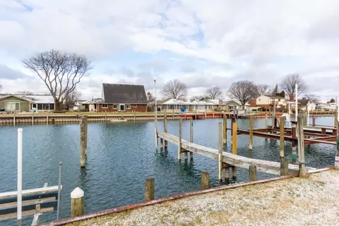 View/Area - 7232 Harbor, Algonac, MI 48001 photo 3 of 4