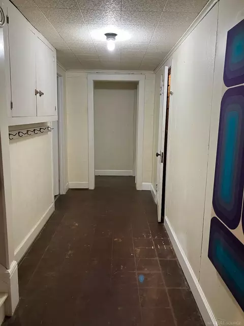 1050 Harvard, Grosse Pointe, MI 48230 photo 31
