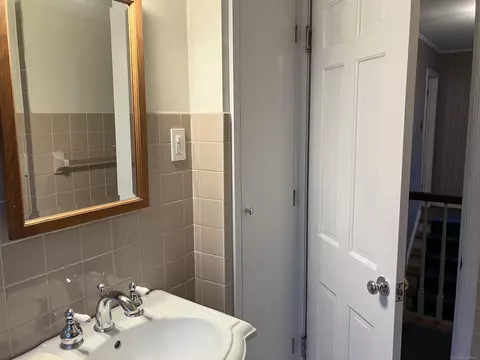 1050 Harvard, Grosse Pointe, MI 48230 photo 28