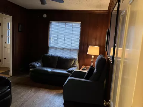 1050 Harvard, Grosse Pointe, MI 48230 photo 12