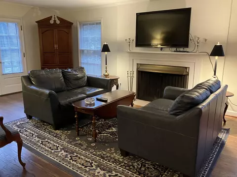1050 Harvard, Grosse Pointe, MI 48230 photo 5