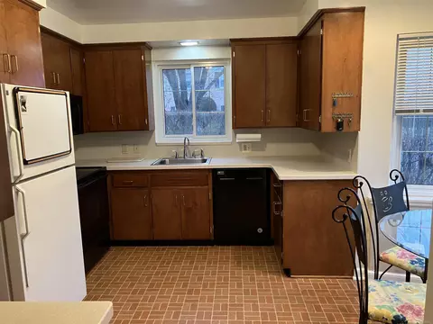 1050 Harvard, Grosse Pointe, MI 48230 photo 9