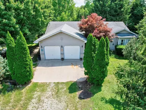 212 Sturdevant, Kimball, MI 48074
