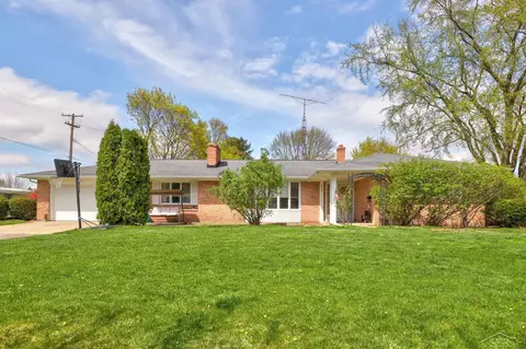 604 Athletic, Vassar, MI 48768