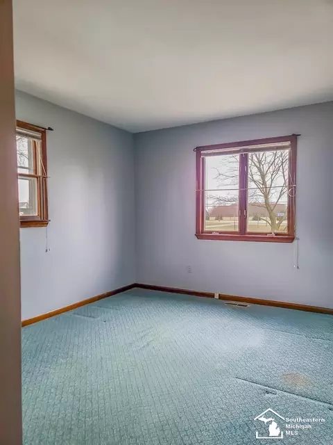 10377 Grafton, Carleton, MI 48117 photo 20