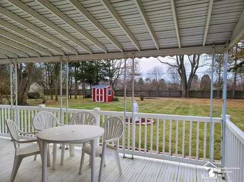 10377 Grafton, Carleton, MI 48117 photo 8