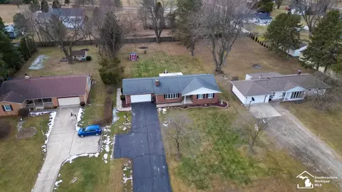 10377 Grafton, Carleton, MI 48117 photo 3
