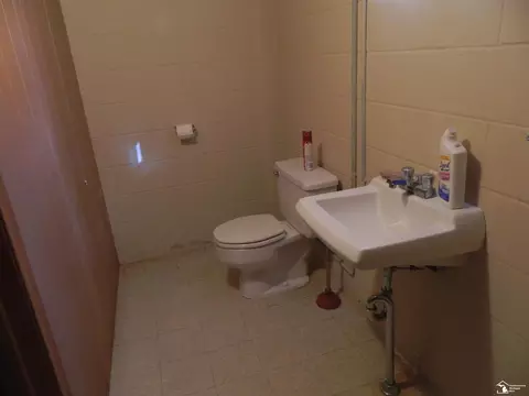 652 Godfroy, Monroe, MI 48162 photo 14