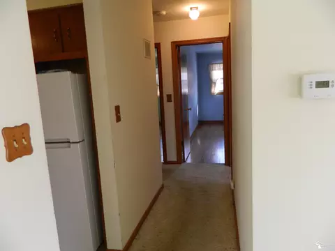 652 Godfroy, Monroe, MI 48162 photo 6