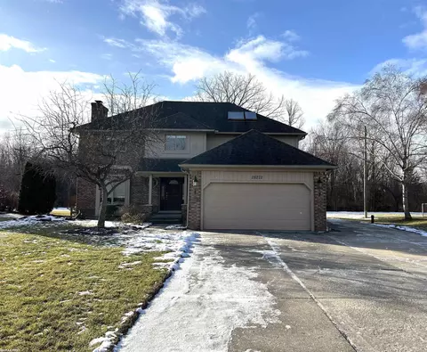 28272 Kingsberry, Chesterfield, MI 48047