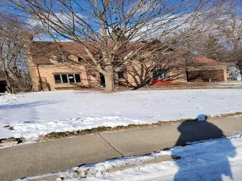 1530 Ottawa, Saginaw, MI 48602