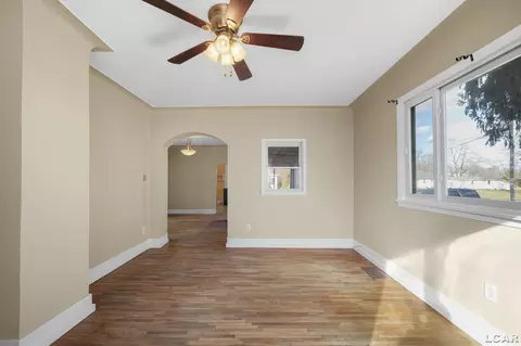 Living - 7370 Riga, Riga, MI 49276 photo 2 of 2