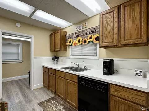 9134 Lewis, Temperance, MI 48182 photo 16