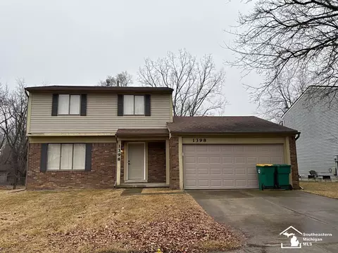 1398 Rue Willette, Ypsilanti, MI 48198