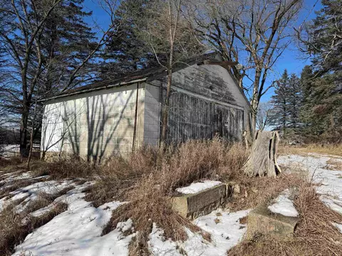 2275 N Bard, Gladwin, MI 48624 photo 6