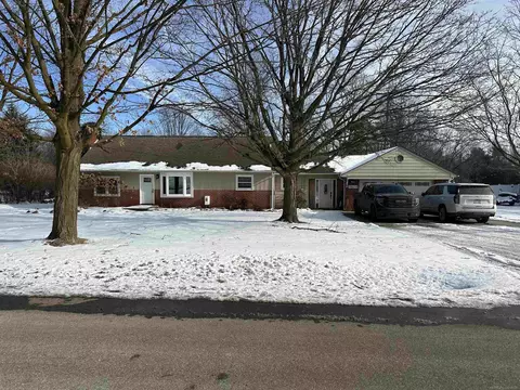 28214 Greening, Farmington, MI 48334