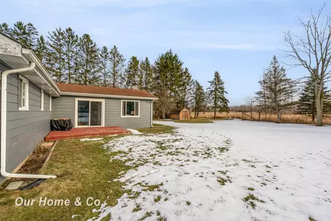 Exterior - 6289 Birchview, Saginaw, MI 48609 photo 4 of 7