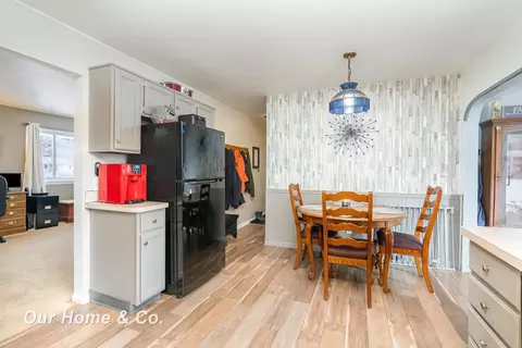 Kitchen - 6289 Birchview, Saginaw, MI 48609 photo 1 of 3