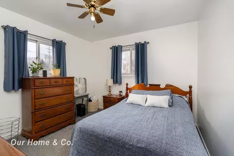 Bedroom - 6289 Birchview, Saginaw, MI 48609 photo 1 of 6