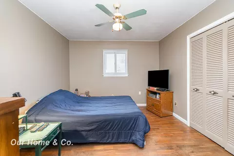 Bedroom - 6289 Birchview, Saginaw, MI 48609 photo 3 of 6