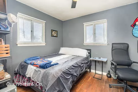 Bedroom - 6289 Birchview, Saginaw, MI 48609 photo 5 of 6