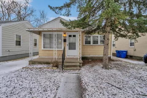 7530 Westminster, Warren, MI 48091