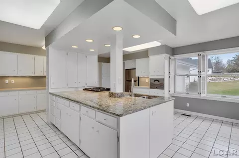 Kitchen - 565 Budlong, Adrian, MI 49221 photo 2 of 6