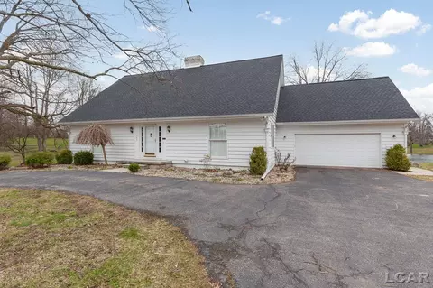 Exterior - 565 Budlong, Adrian, MI 49221 photo 3 of 4