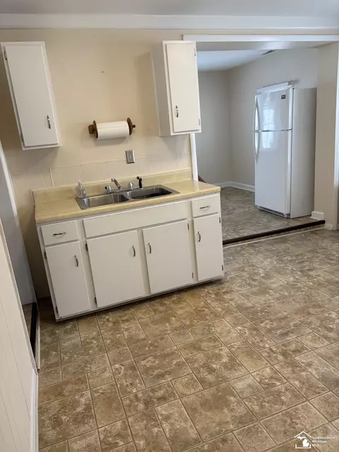 752 Rambow, Monroe, MI 48161 photo 8