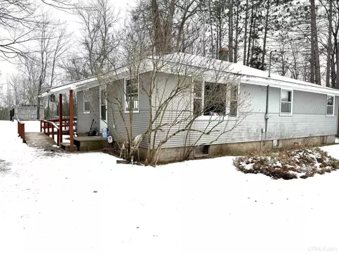 w9169 Holmes Junction Road, Pembine, WI 54156