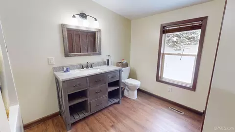 685 Amanda, Ishpeming, MI 49849 photo 24