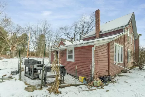 Exterior - 429 E Ctr, Omer, MI 48749 photo 3 of 5