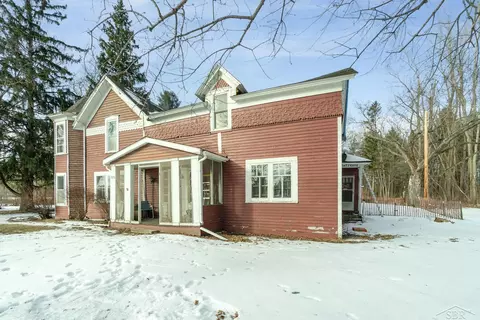 Exterior - 429 E Ctr, Omer, MI 48749 photo 2 of 5