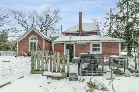 Exterior - 429 E Ctr, Omer, MI 48749 photo 4 of 5
