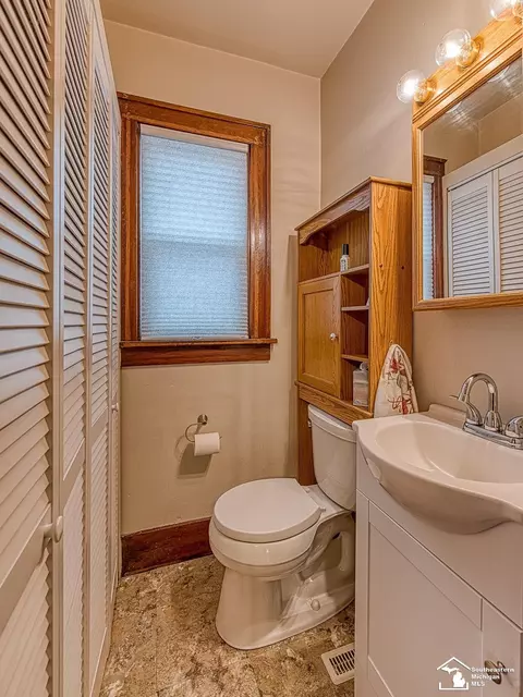 1524 S Custer, Monroe, MI 48161 photo 15