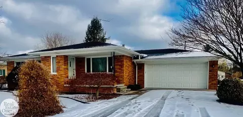 664 Francis, East China, MI 48054