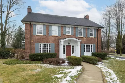 Exterior - 1009 Yorkshire, Grosse Pointe Park, MI 48230 photo 2 of 7