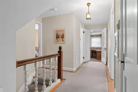 Entry Way - 1009 Yorkshire, Grosse Pointe Park, MI 48230 photo 4 of 4
