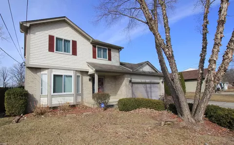 32715 Robeson, Saint Clair Shores, MI 48082