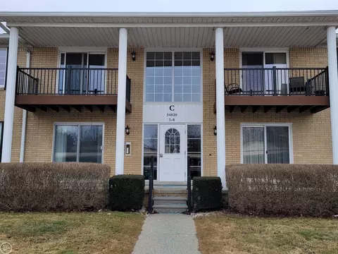 34820 Valleyview, Sterling Heights, MI 48312