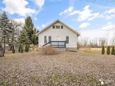 41040 Willow, New Boston, MI 48164