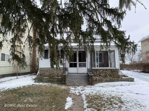 123 Main, Bancroft, MI 48414