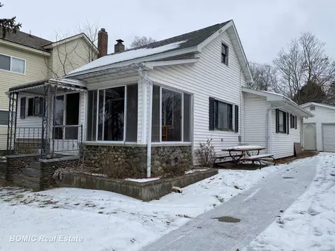 123 Main, Bancroft, MI 48414 photo 2