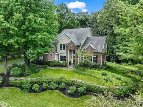 9204 Morning Mist, Independence Twp, MI 48348