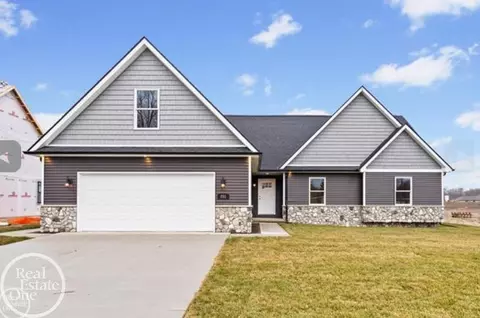 1839 Riley #47, Saint Clair, MI 48079