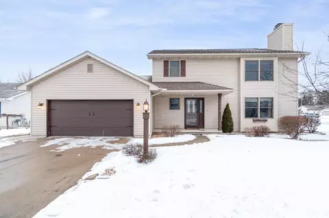 3055 Whispering Oak, Saginaw, MI 48603