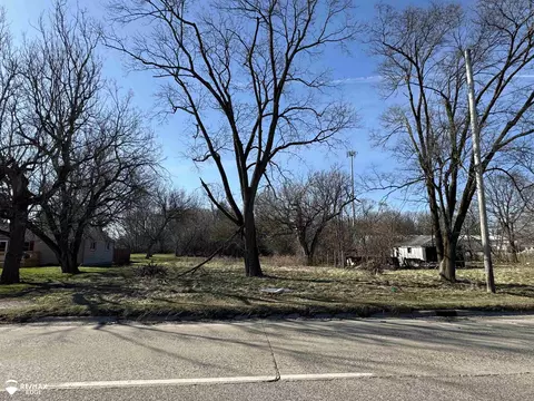 00 Richfield, Flint, MI 48506 photo 3