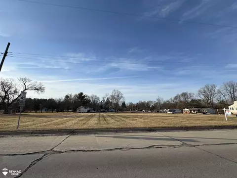 0 Lippincott, Burton, MI 48519 photo 2