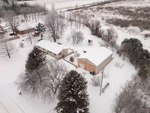 5944 W Weinert, Coleman, MI 48618